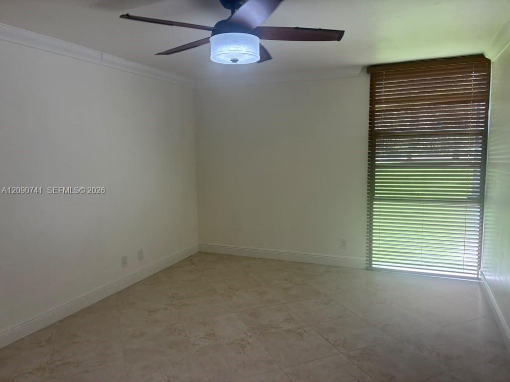 3101 N Country Club Drive