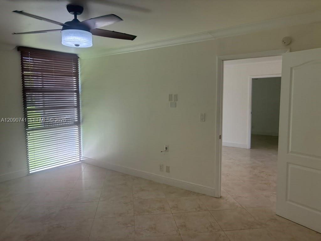 3101 N Country Club Drive