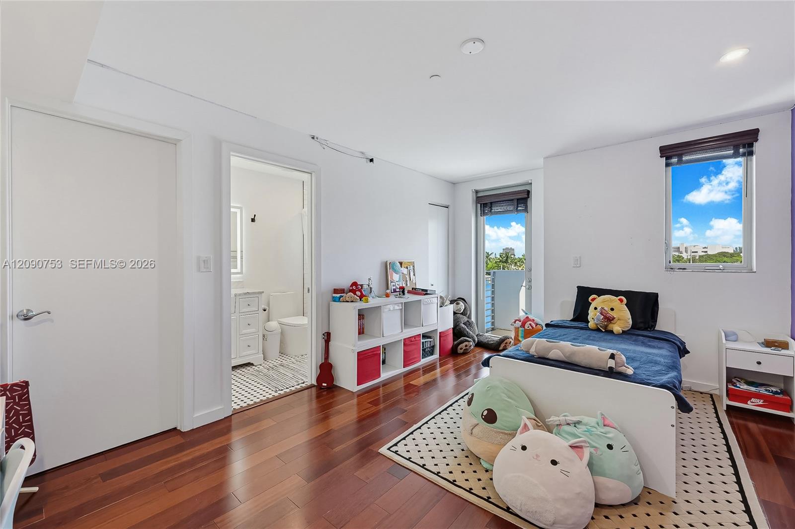 187/4 N Shore Drive
