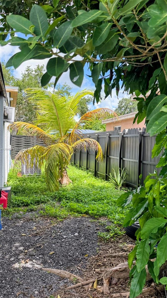 1560 NW 124th Street