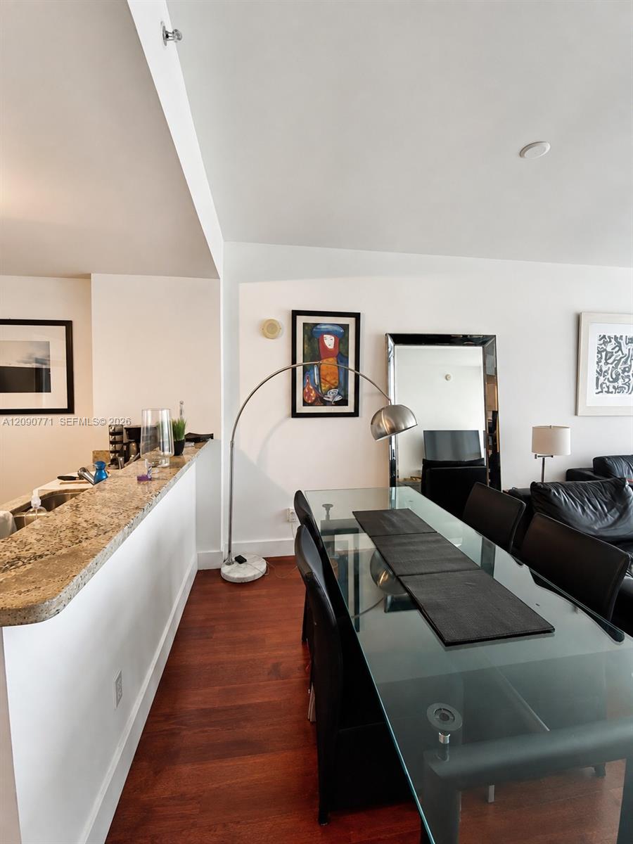 601 NE 36th Street