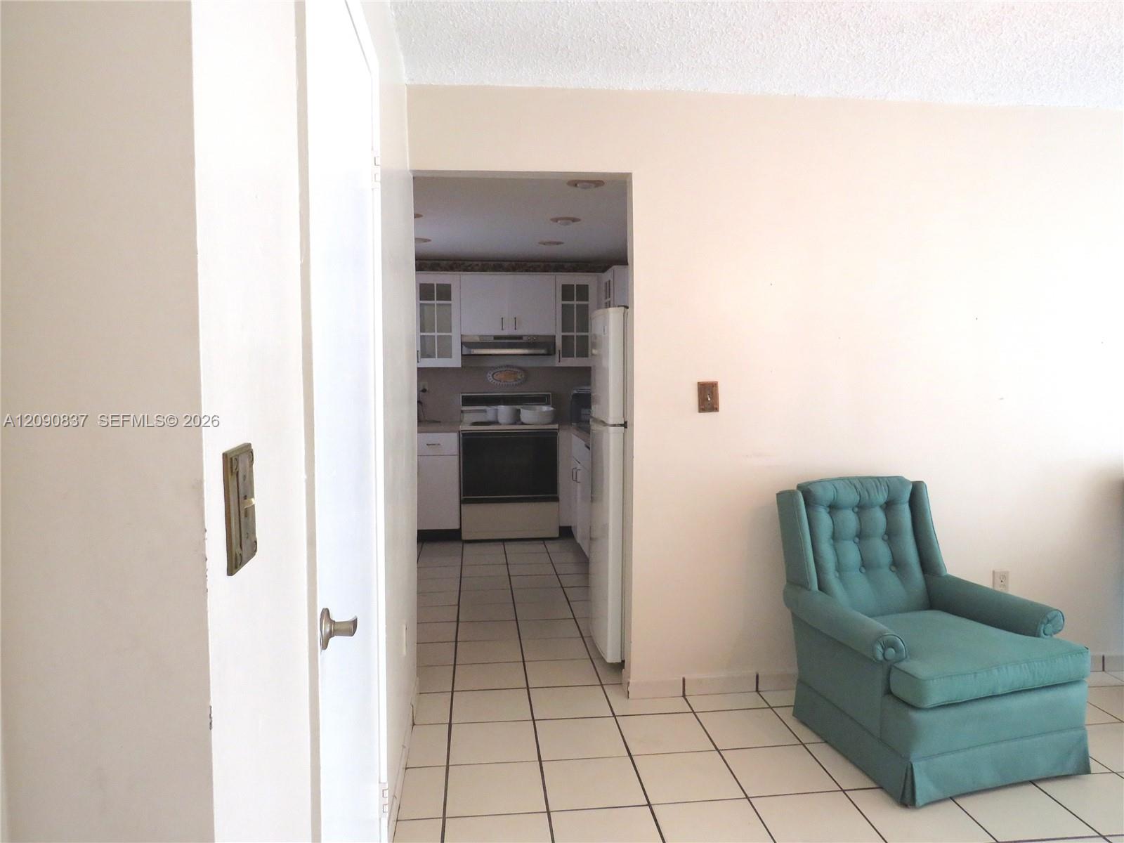 9270 Fontainebleau Boulevard