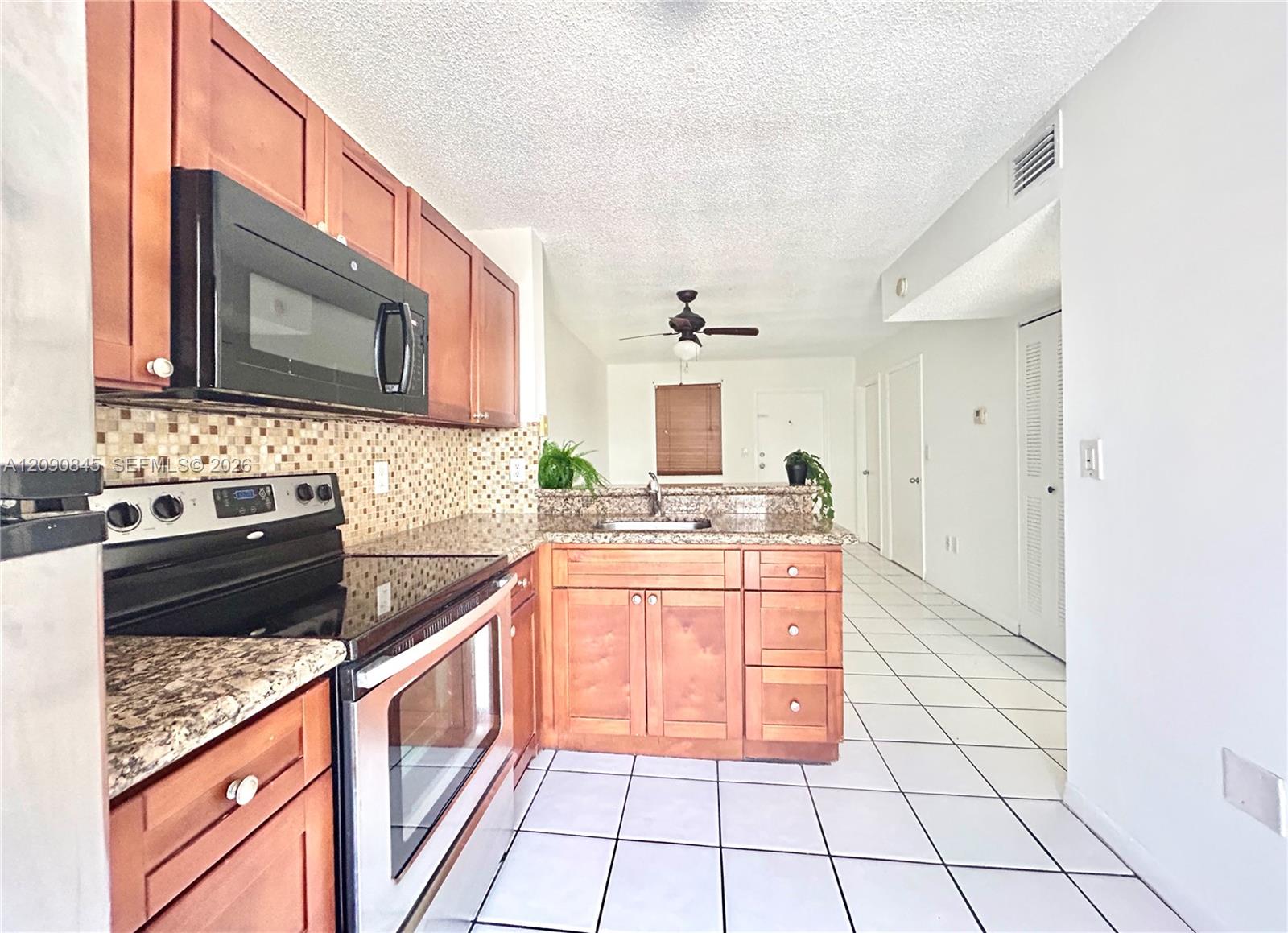 2575 SW 27th Avenue