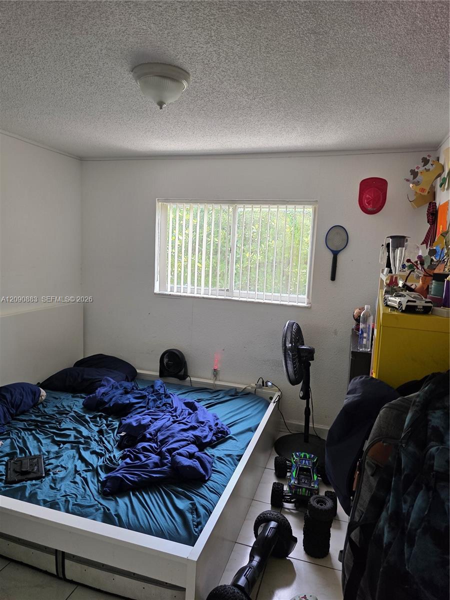 2565 W 56th Street