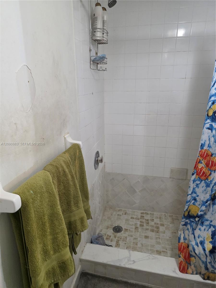 2565 W 56th Street