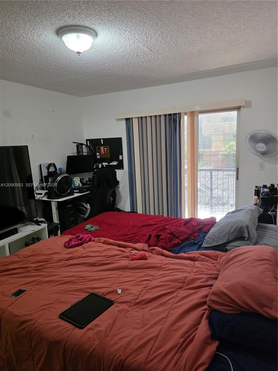 2565 W 56th Street