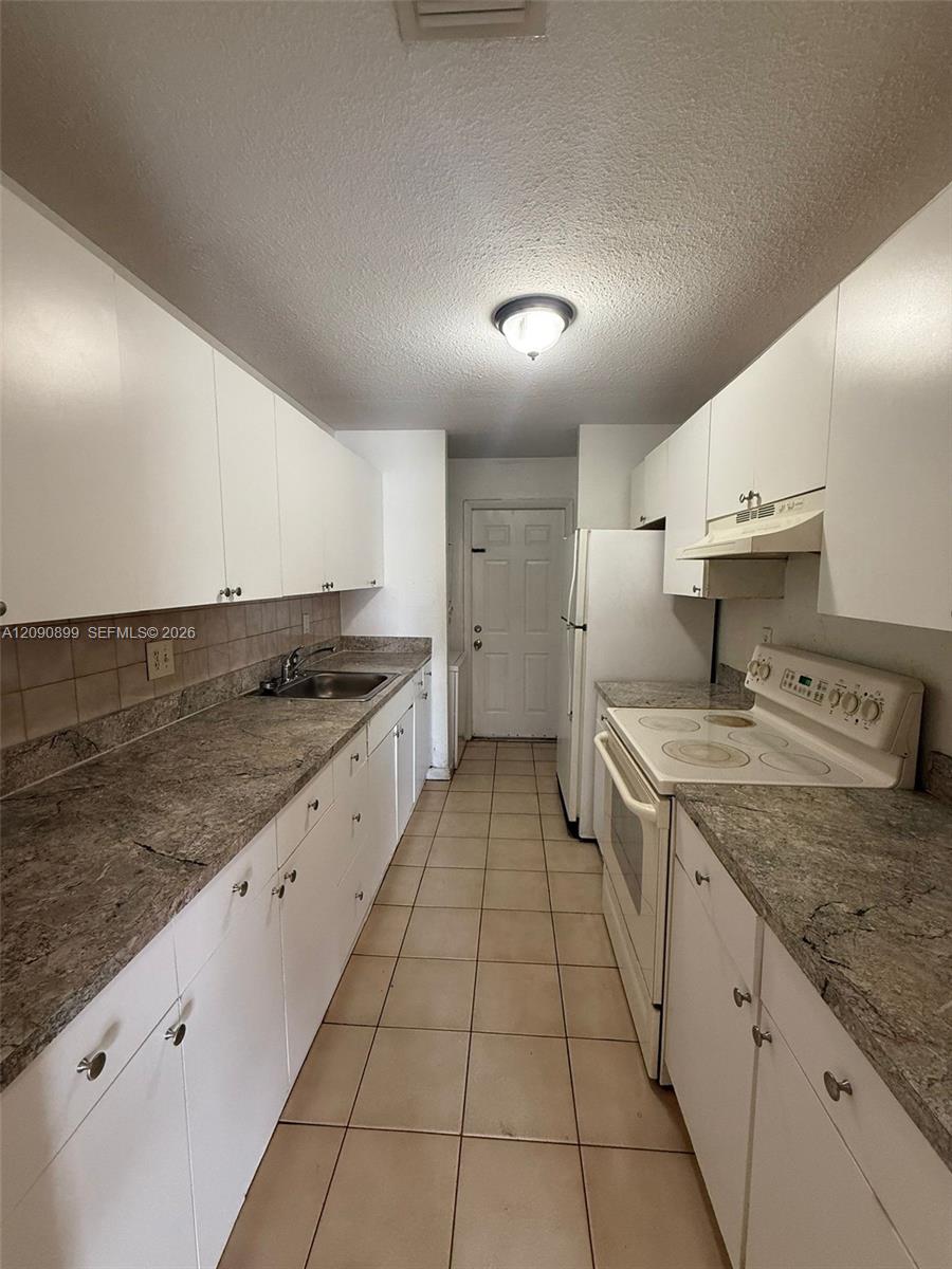 14127 SW 280th Terrace
