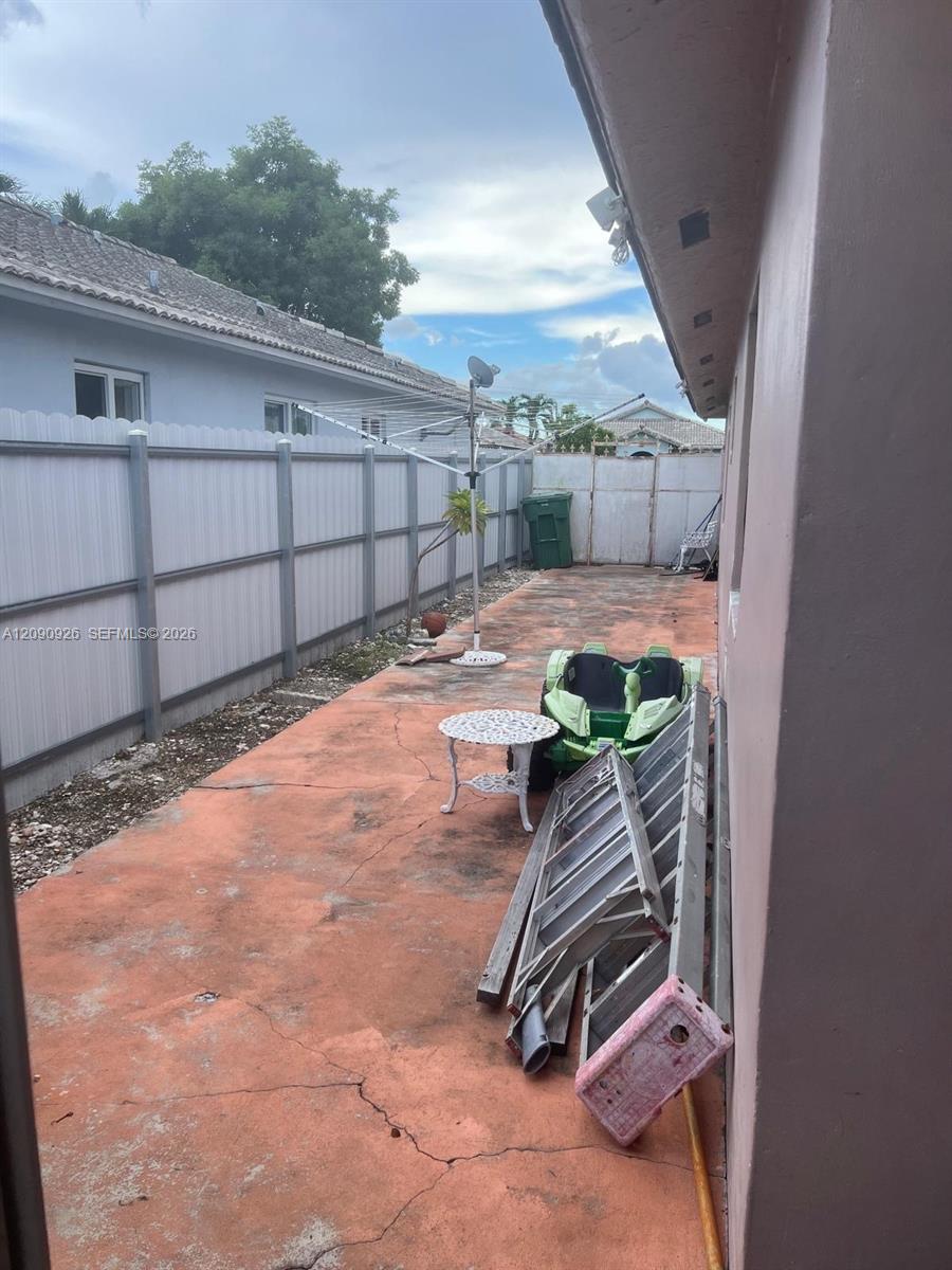 10071 NW 127 Terrace