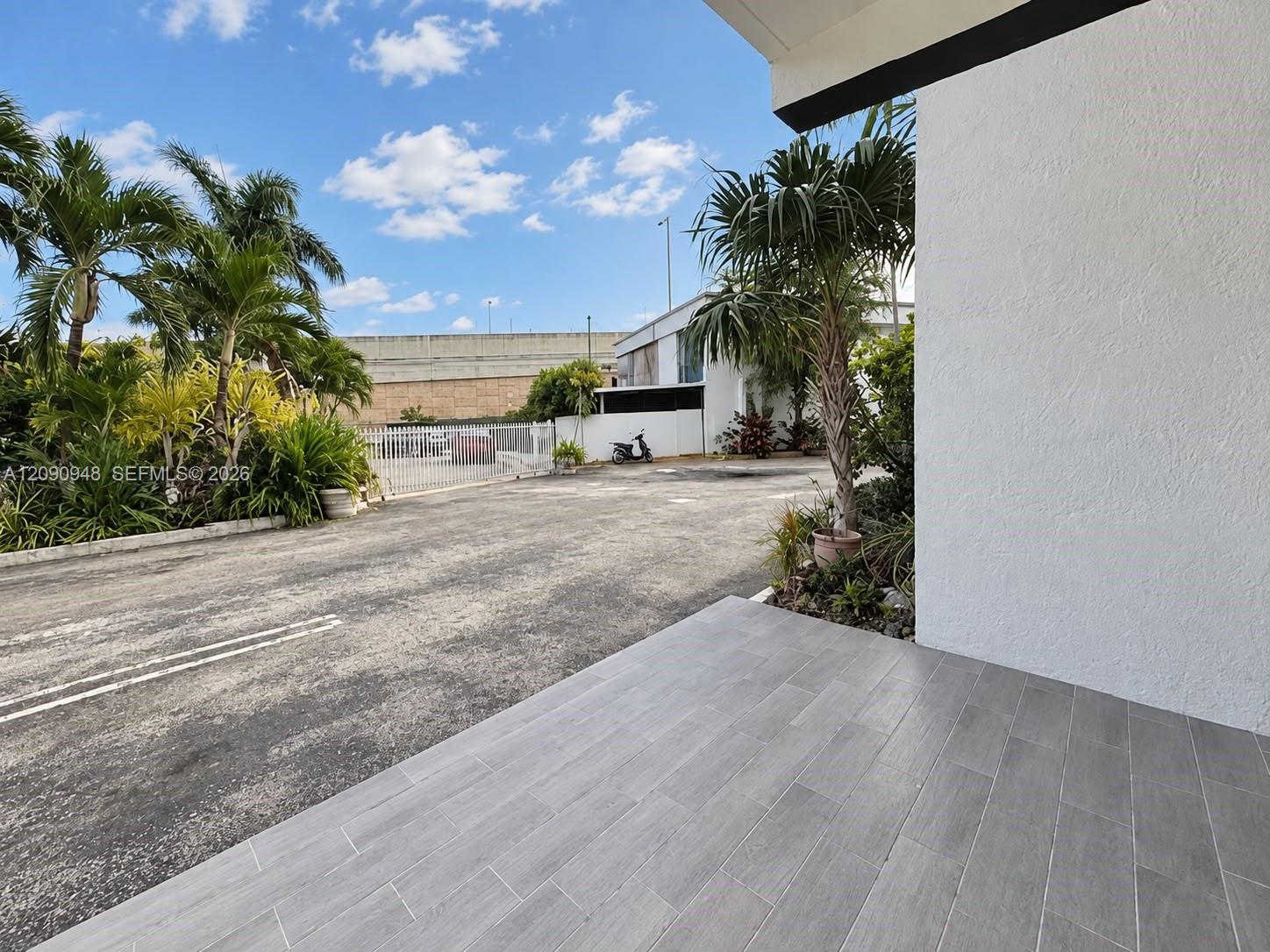 3301 NW 13th Terrace