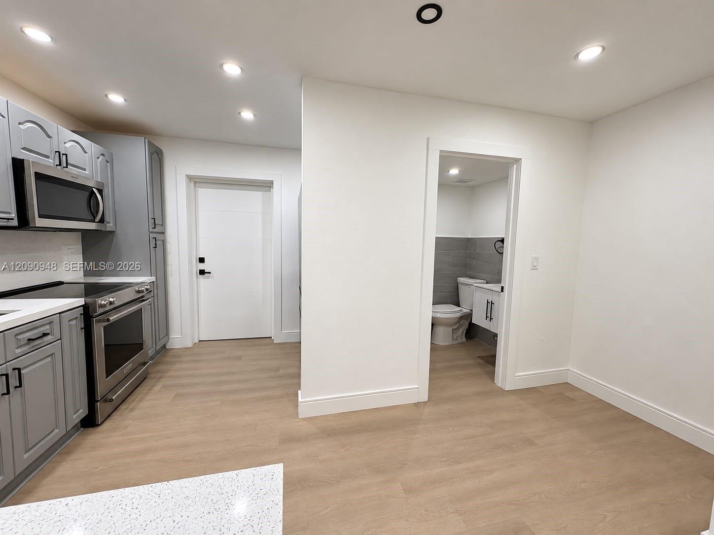 3301 NW 13th Terrace