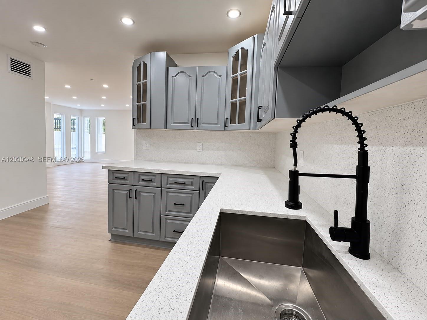 3301 NW 13th Terrace