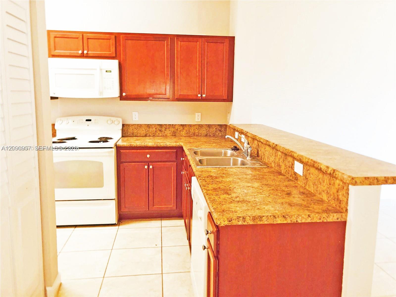 2884 SE 2nd Drive
