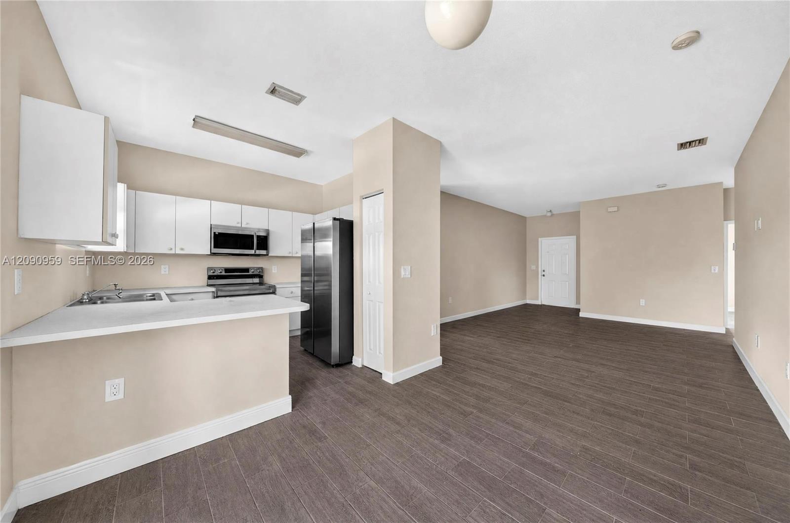 2665 NE 4th Street