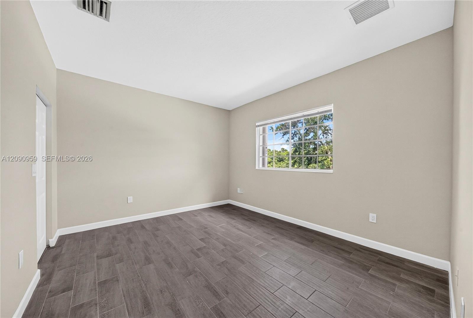 2665 NE 4th Street