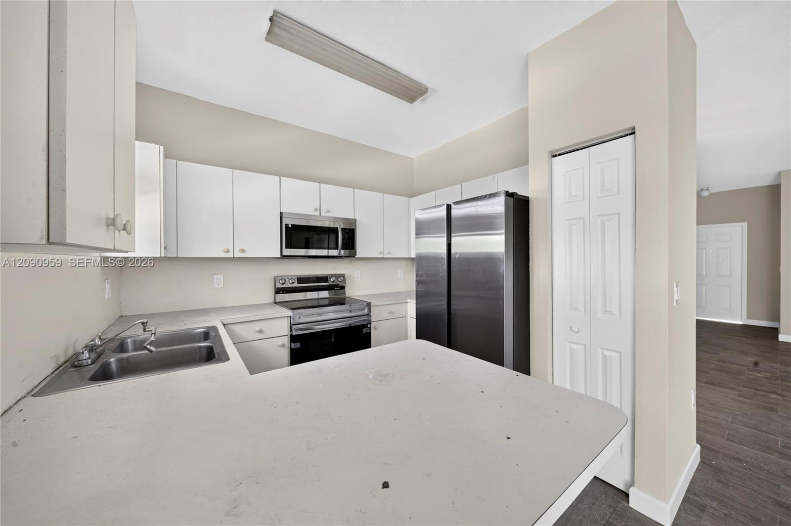 2665 NE 4th Street