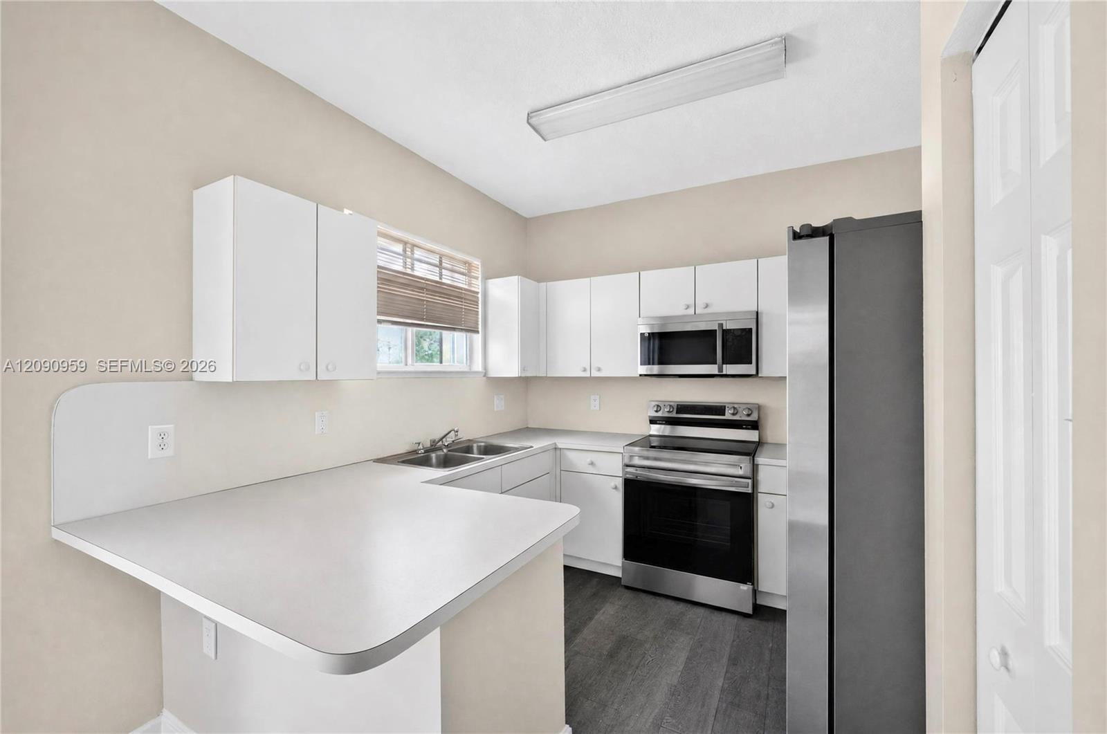 2665 NE 4th Street