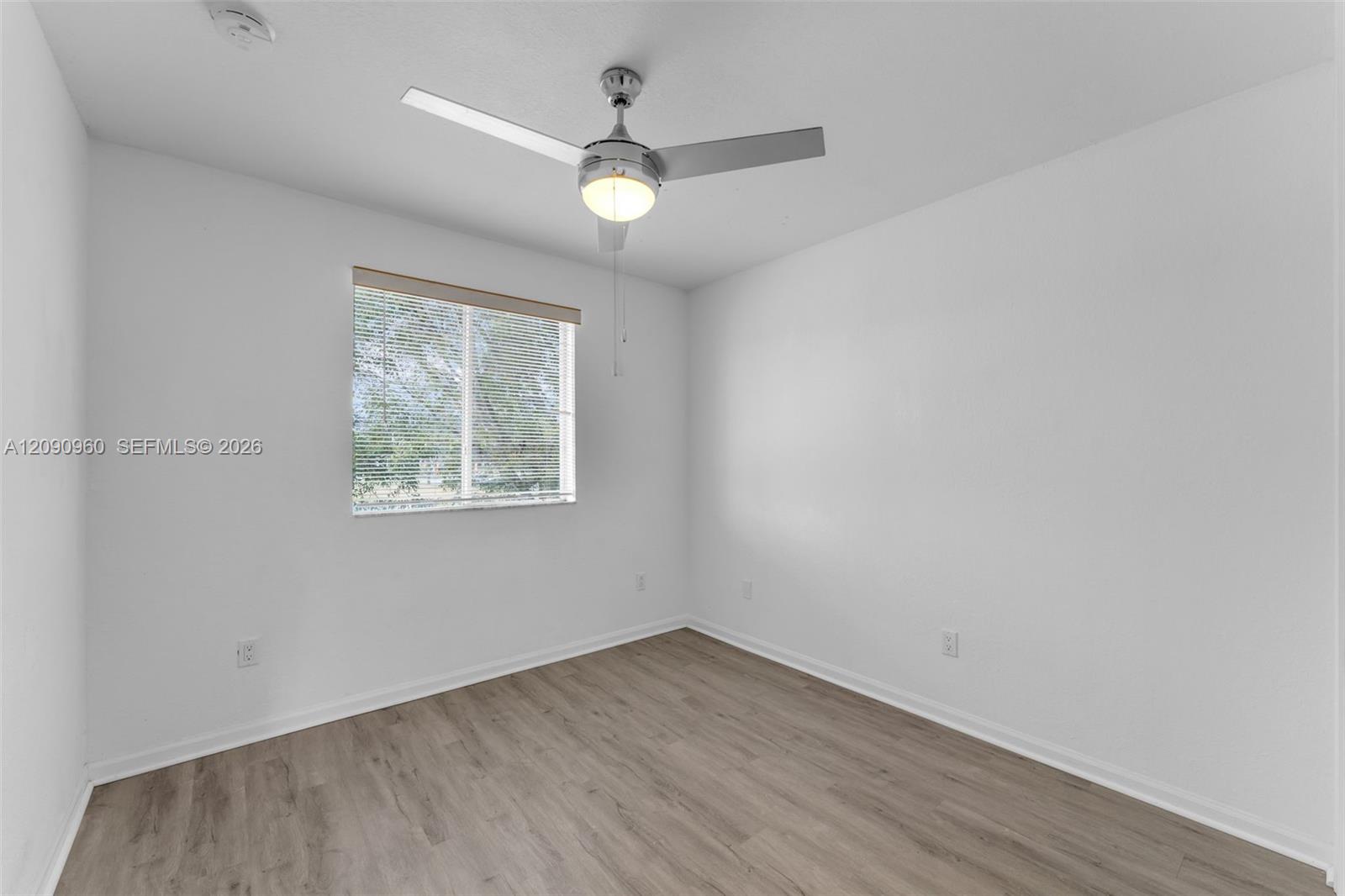 2712 SE 15th Place