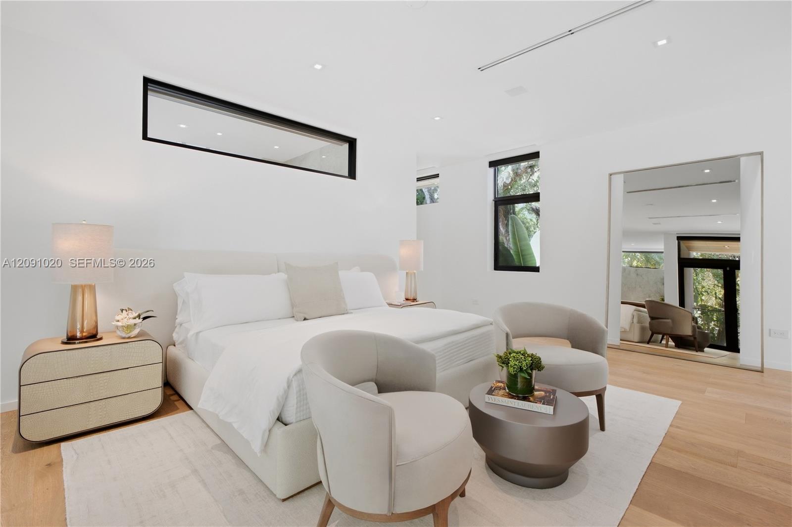 2803 Crystal Court