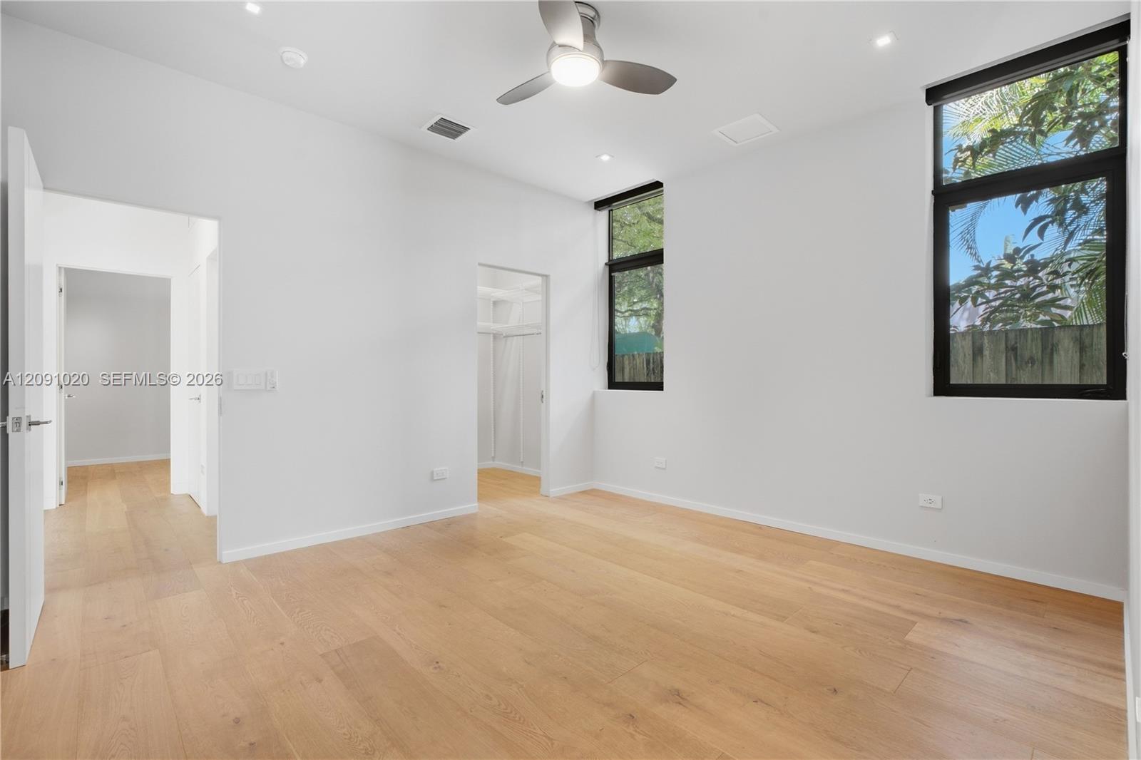 2803 Crystal Court