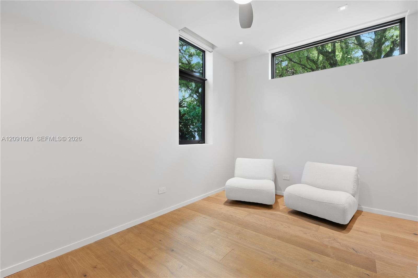 2803 Crystal Court