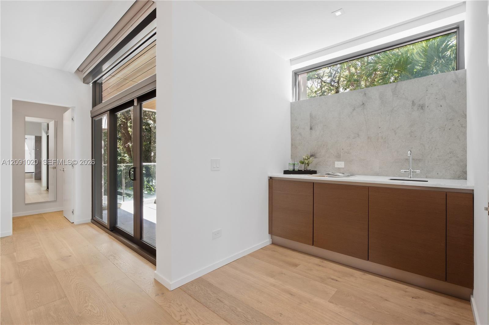 2803 Crystal Court