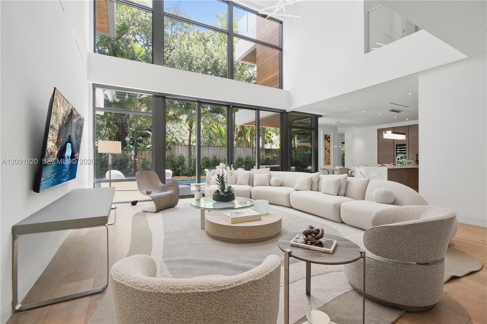 2803 Crystal Court