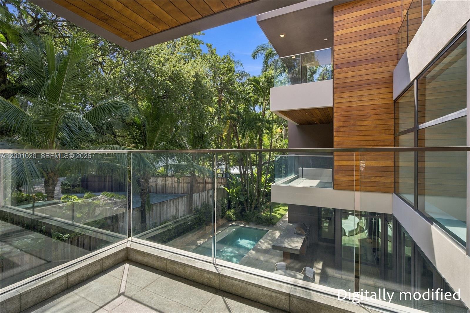 2803 Crystal Court