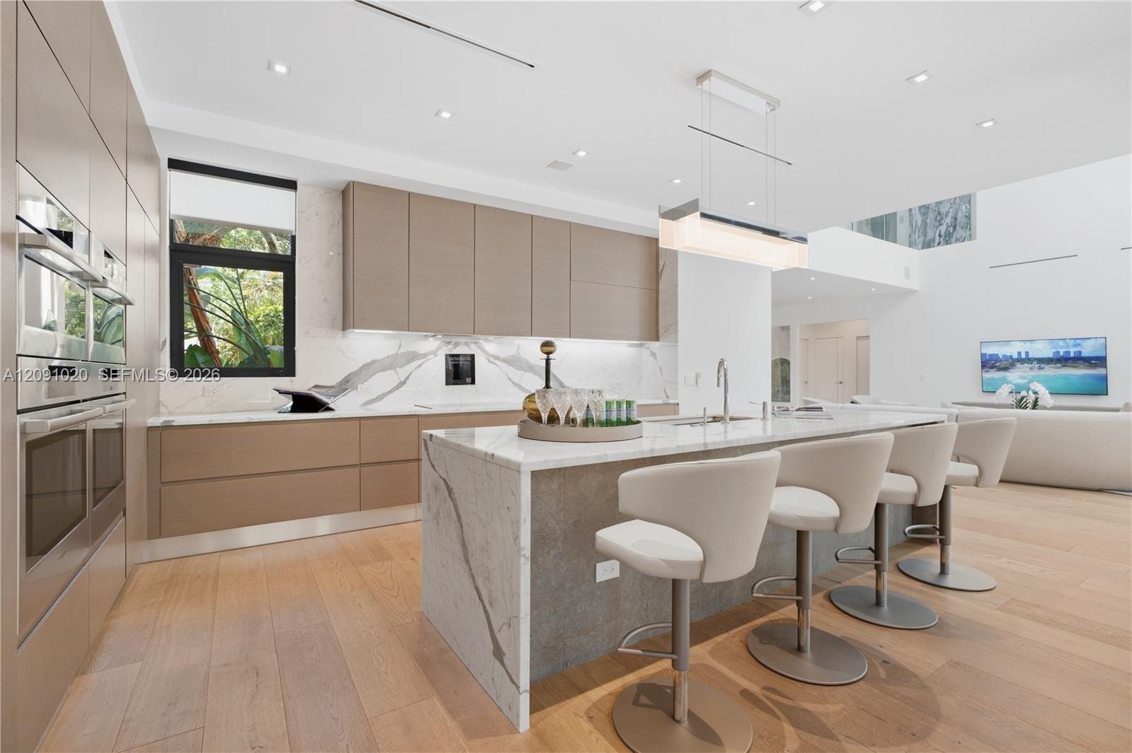 2803 Crystal Court