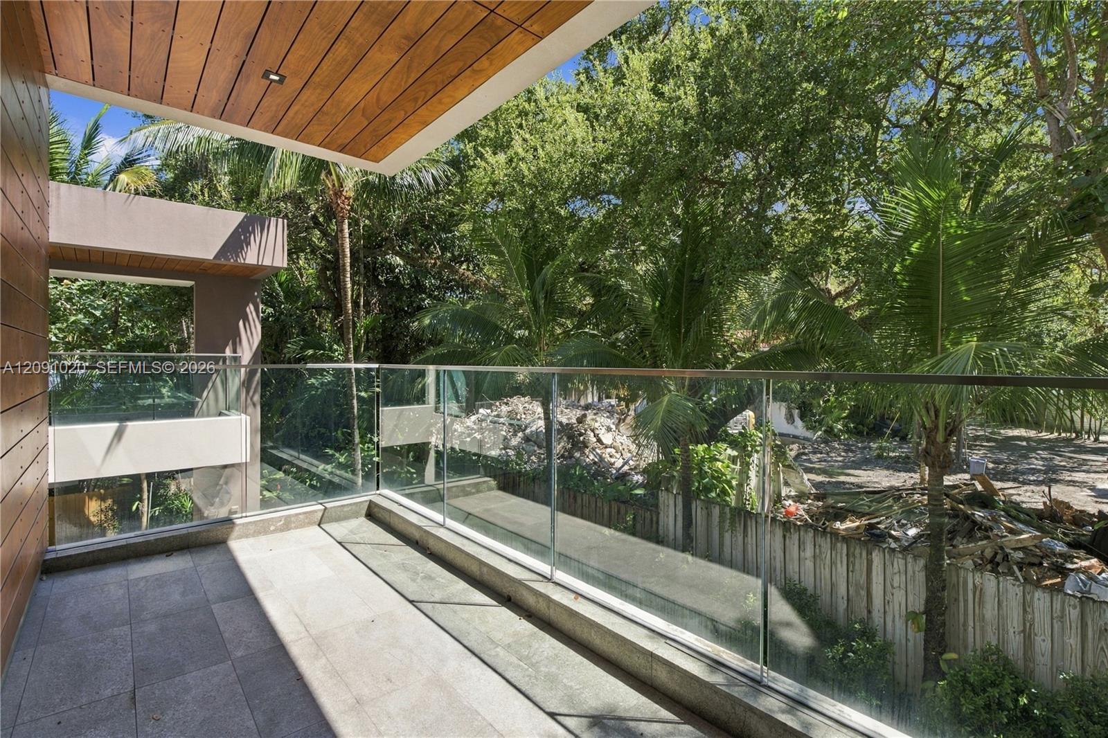 2803 Crystal Court