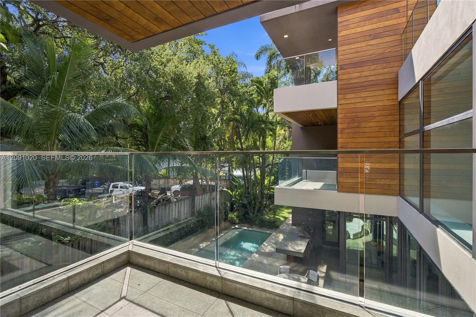 2803 Crystal Court
