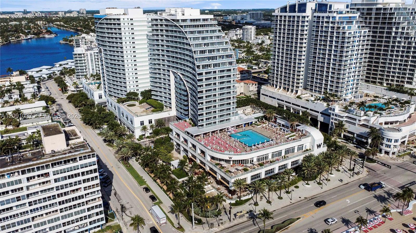3101 Bayshore Drive