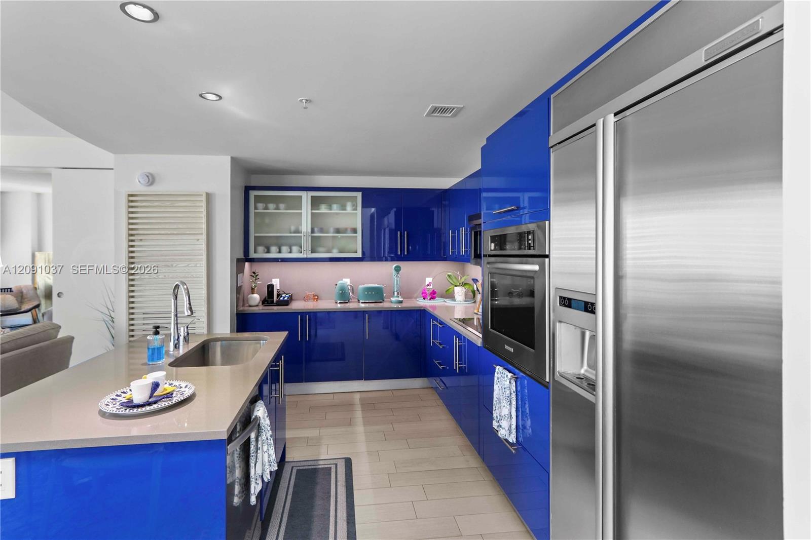 3101 Bayshore Drive