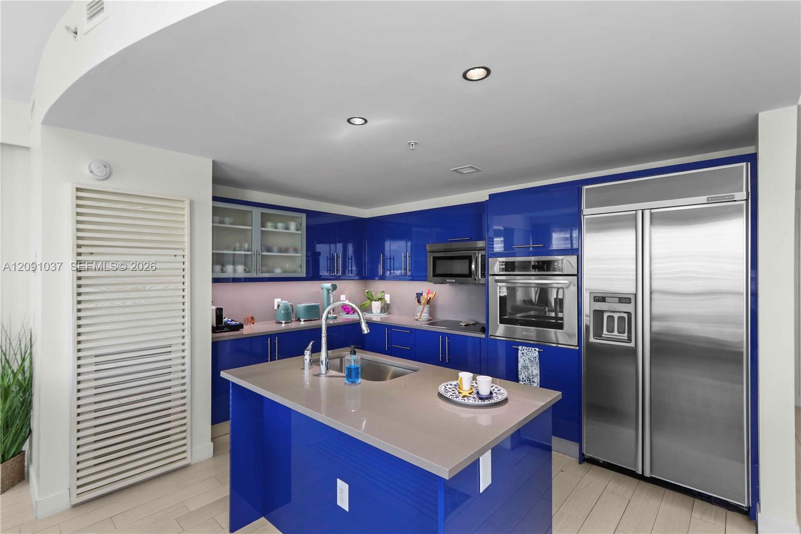 3101 Bayshore Drive