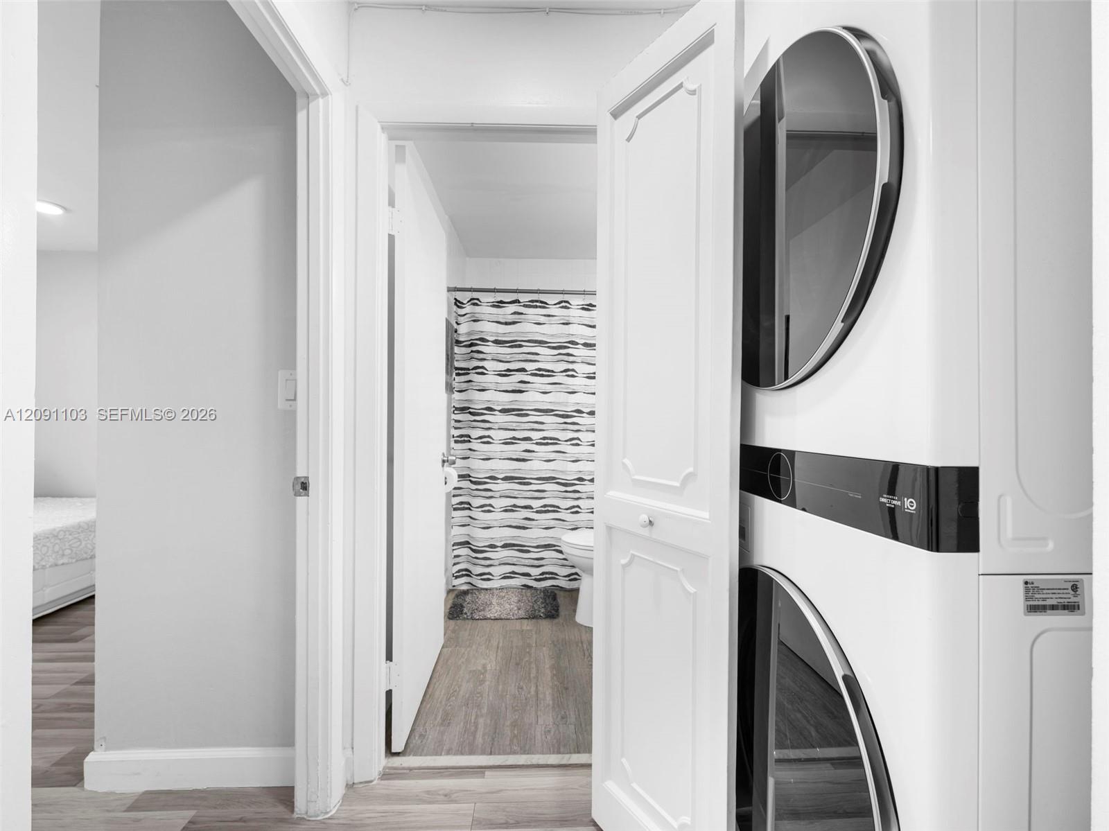 400 NW 214th Street