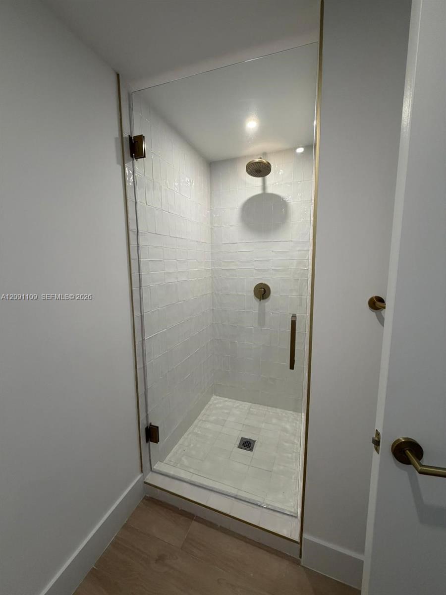 90 NE 32nd Street