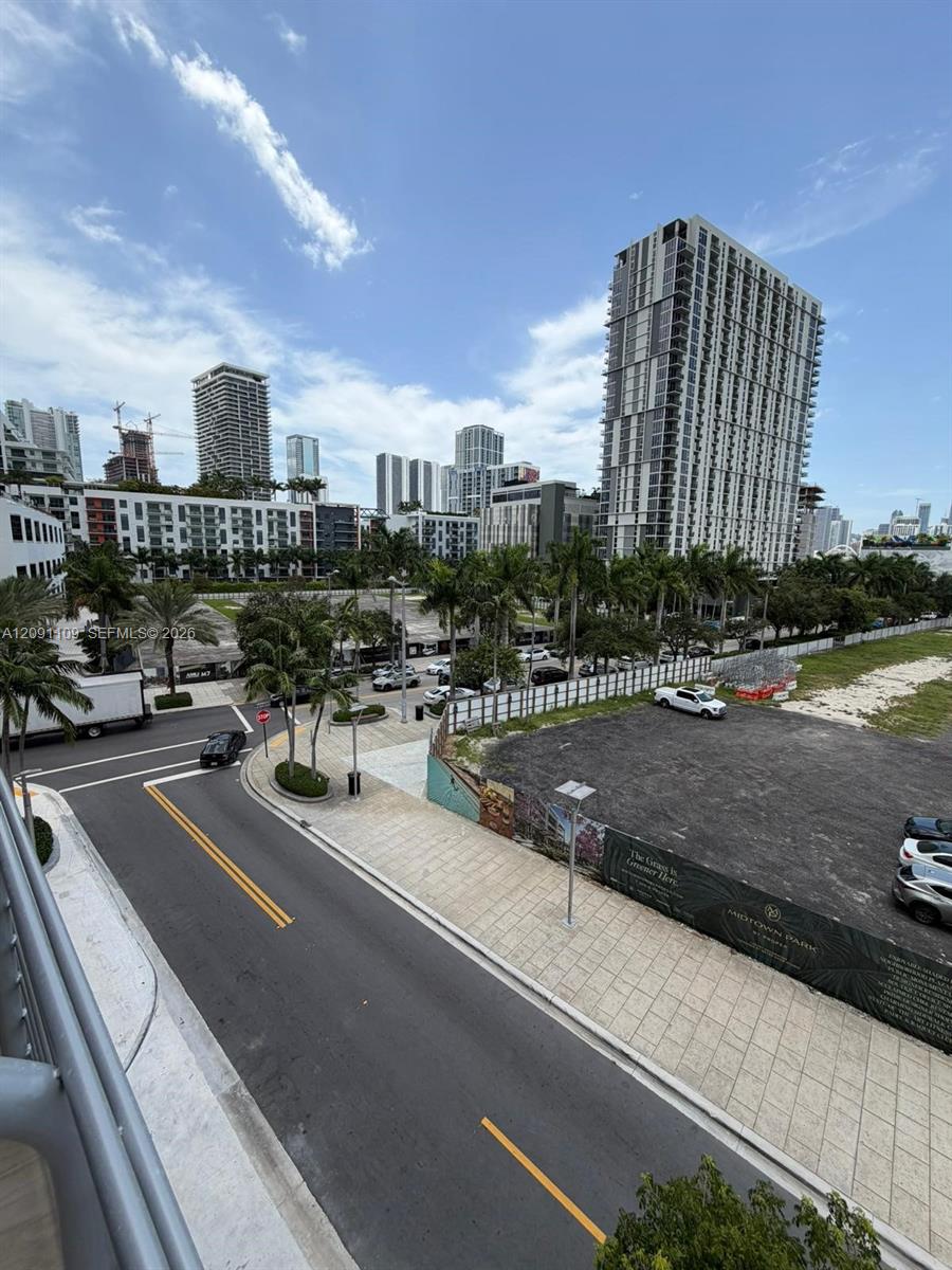 90 NE 32nd Street