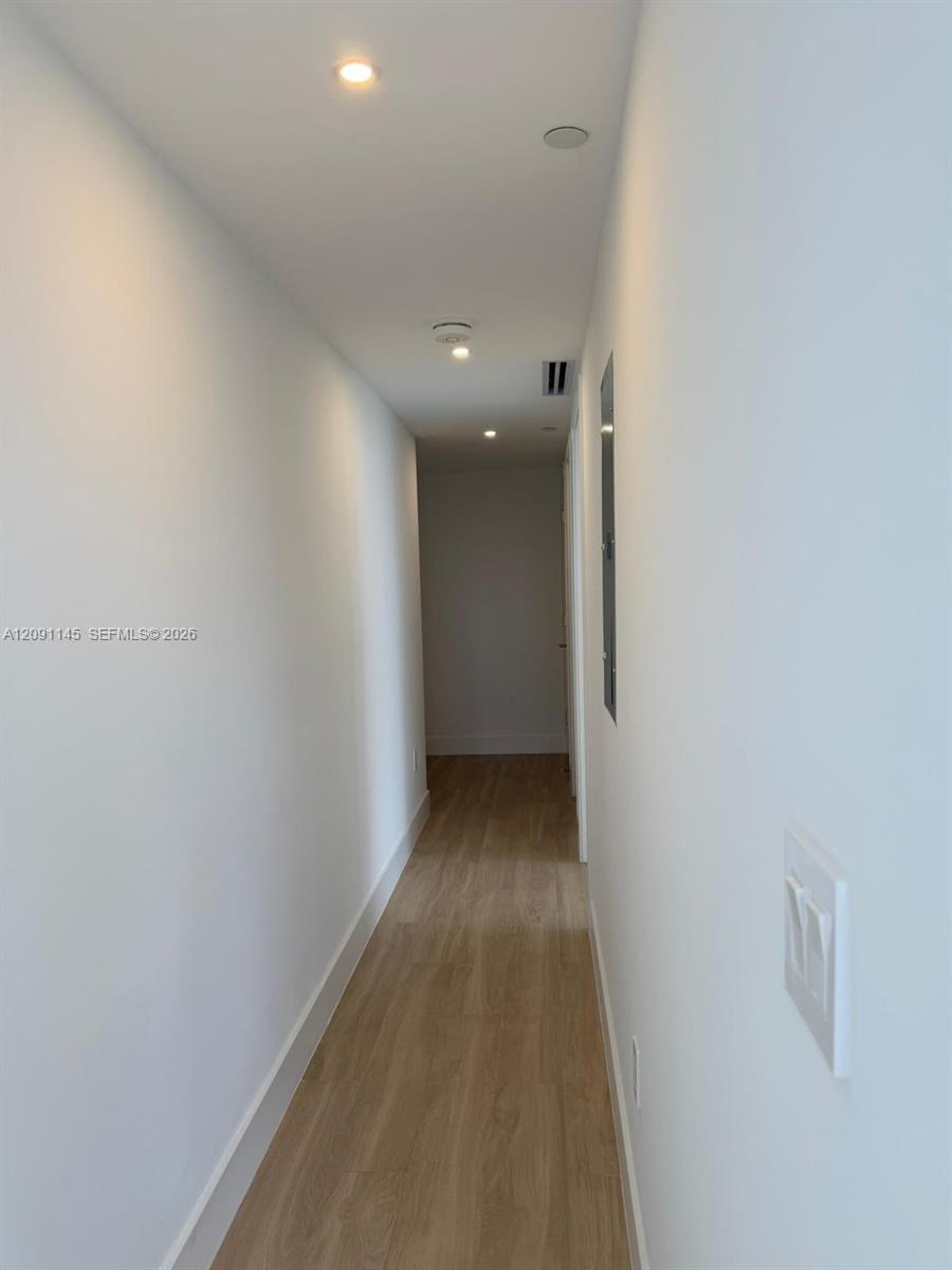 90 NE 32nd Street