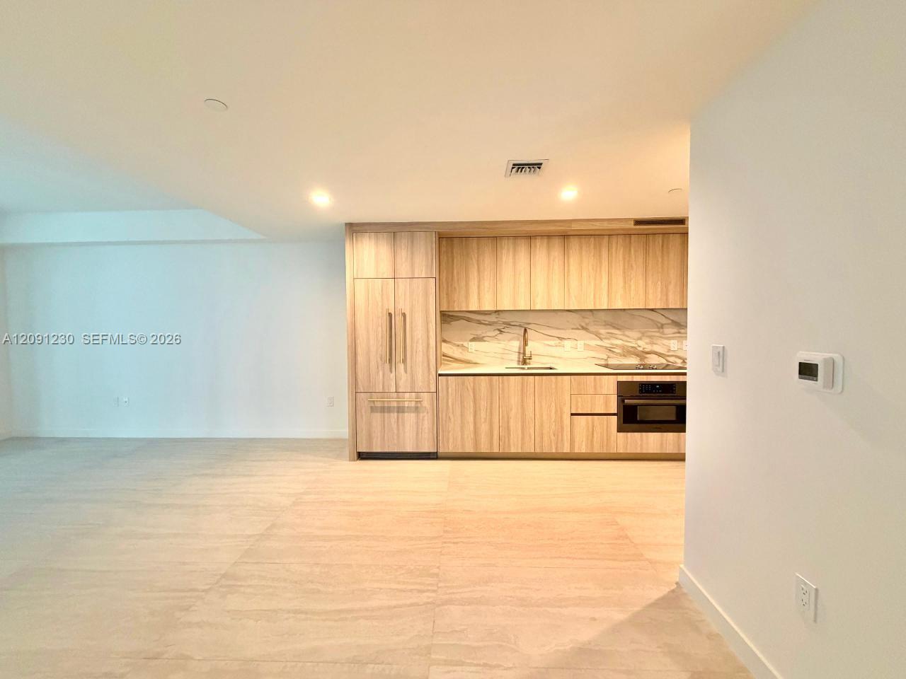 77 SE 5th Street