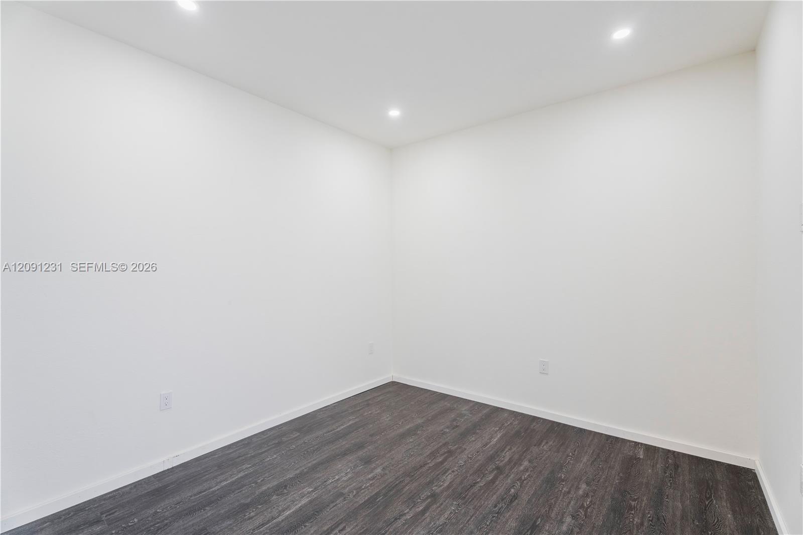 153 NW 6th Street