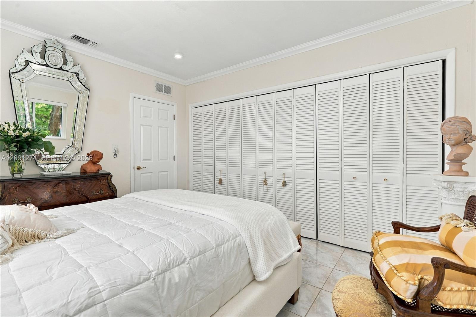 890 NE 168th Street