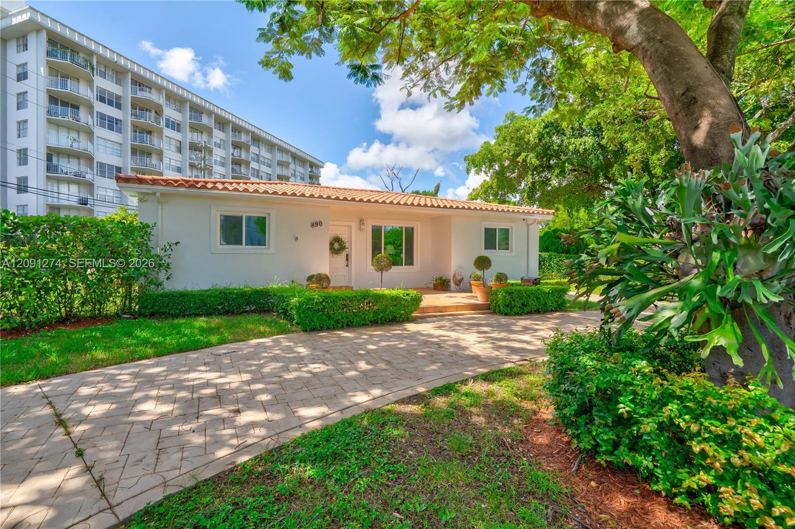 890 NE 168th Street