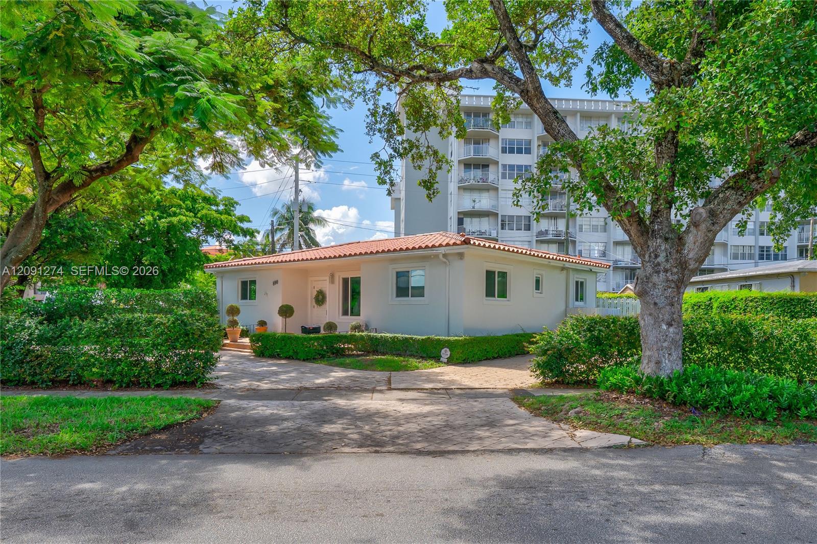 890 NE 168th Street