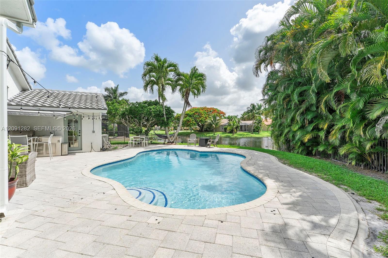 550 NW 110th Avenue