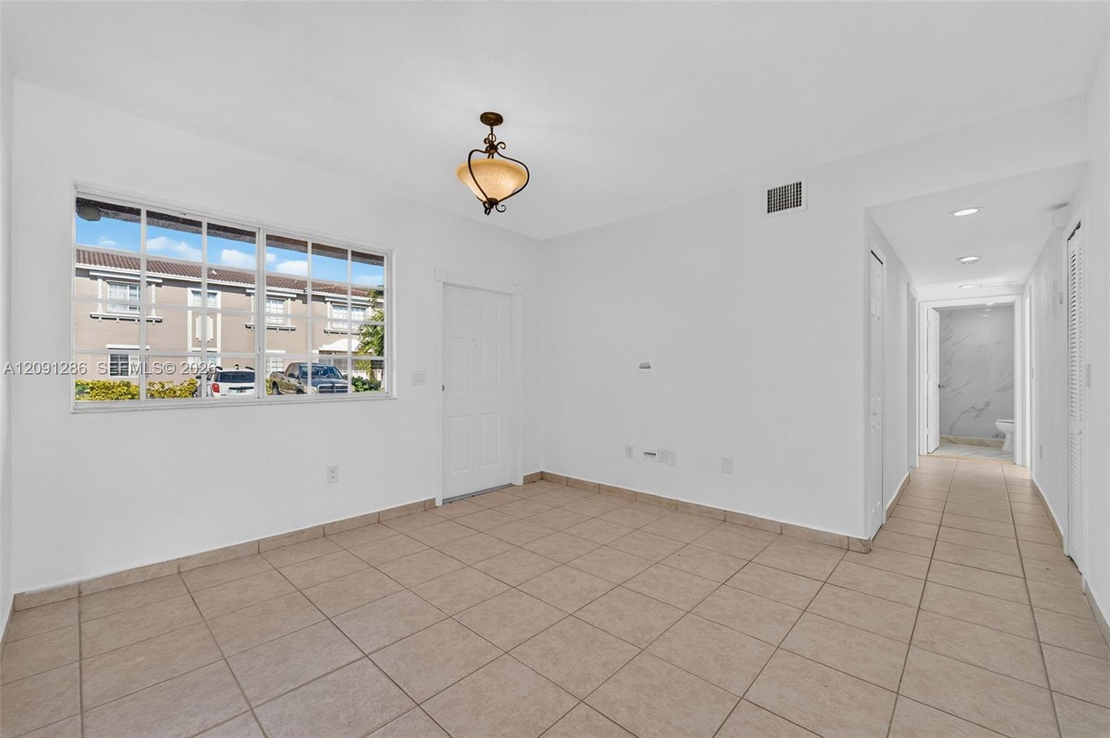 7221 NW 174th Terrace