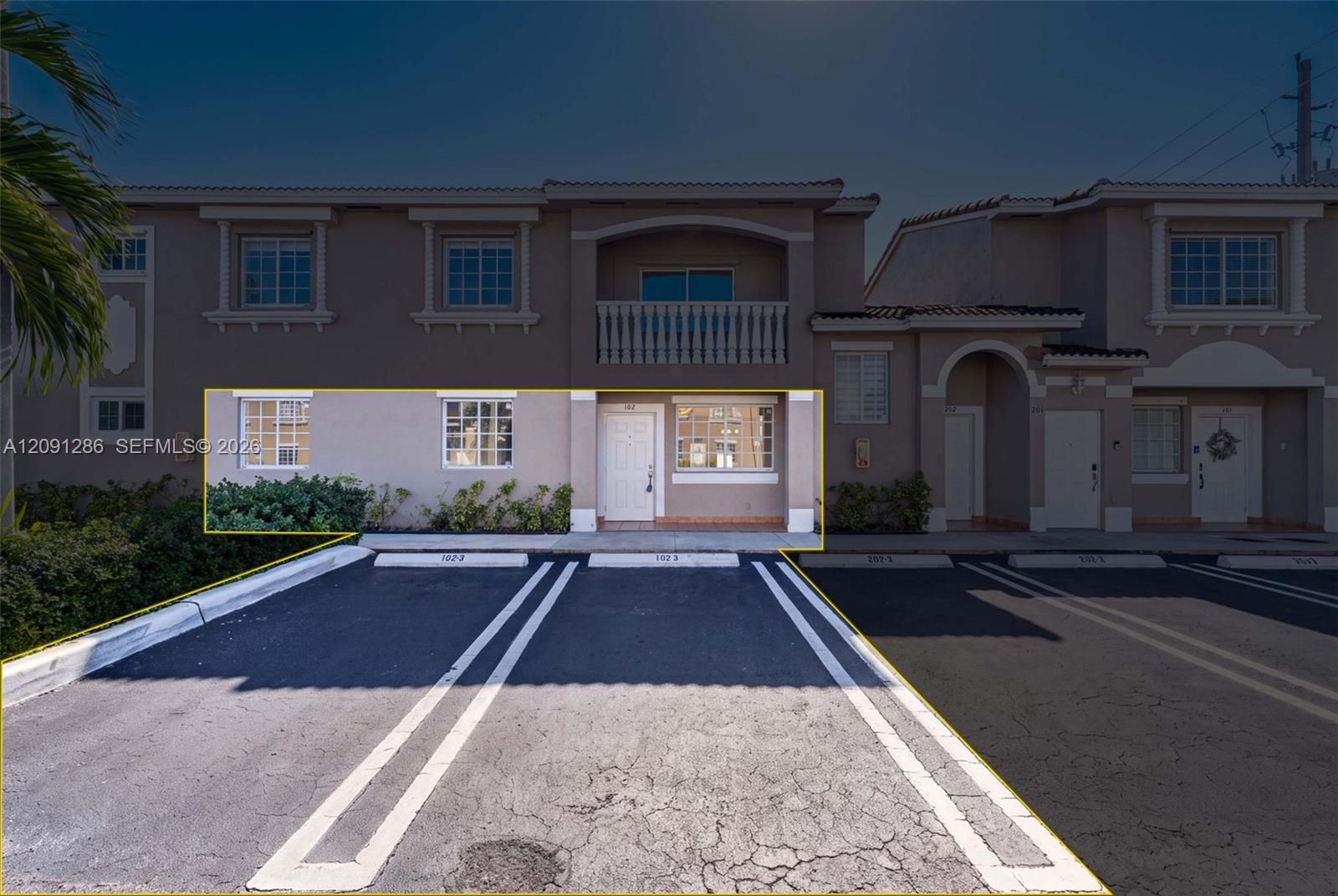 7221 NW 174th Terrace