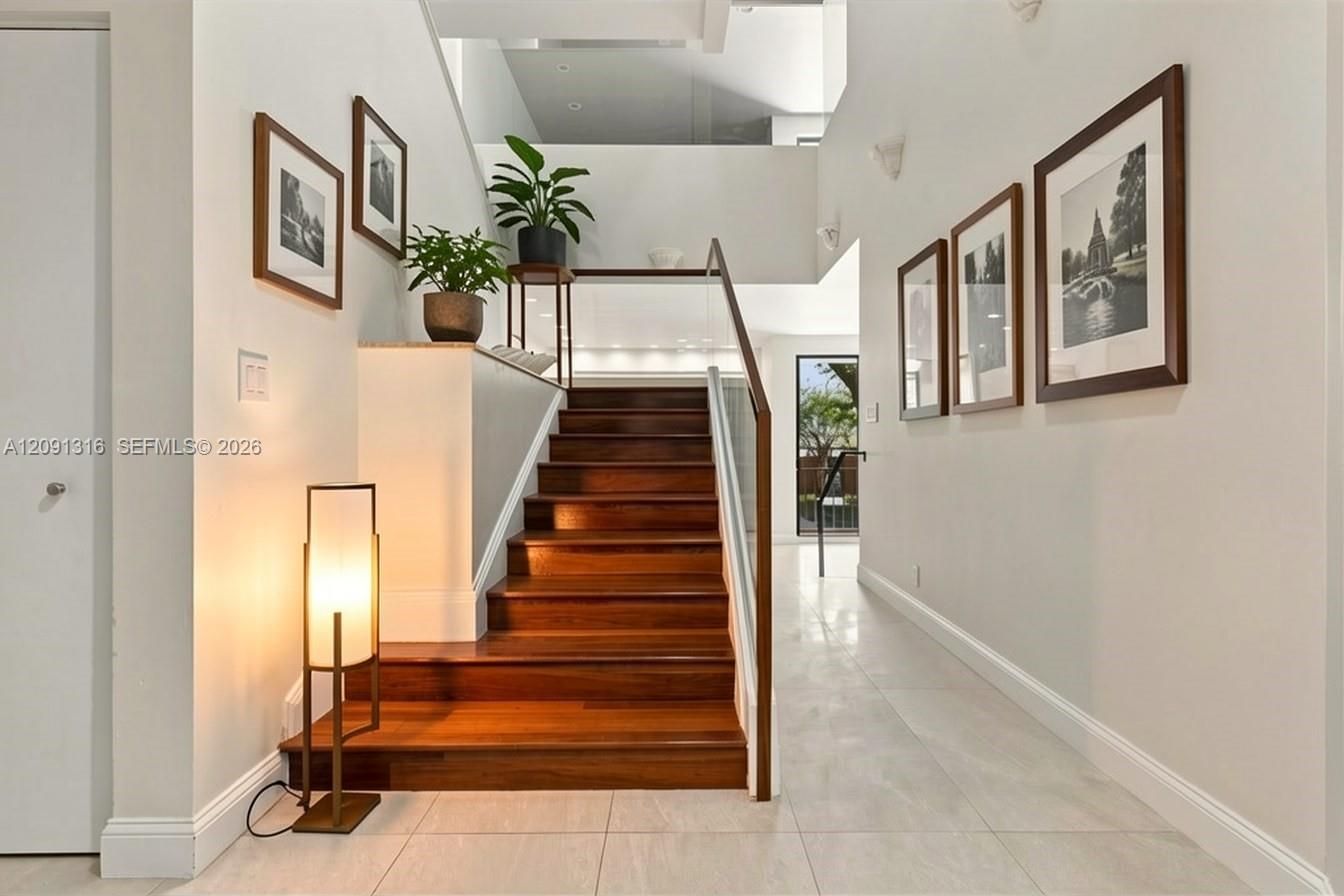 1542 NE Quayside Terrace