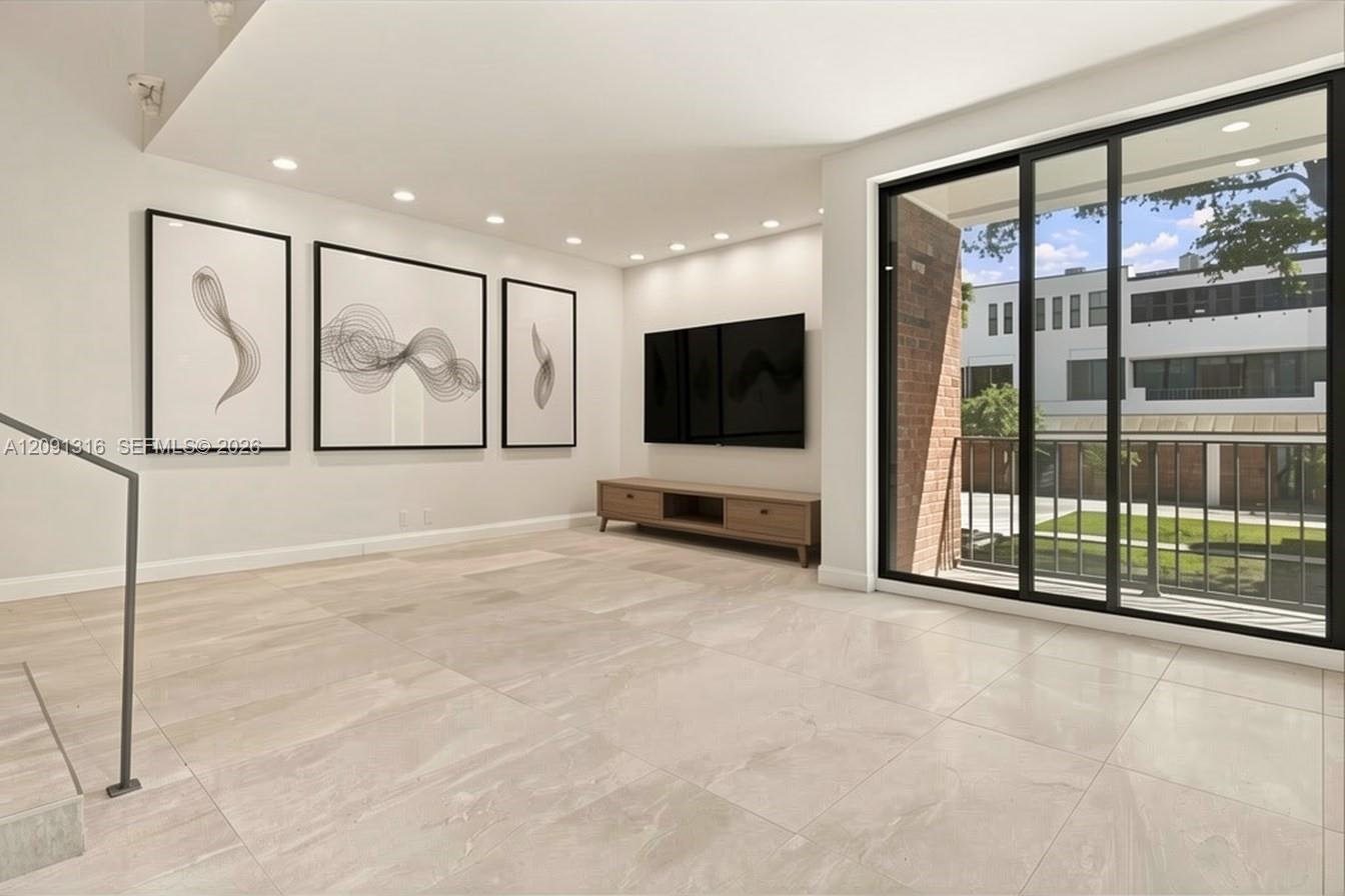 1542 NE Quayside Terrace