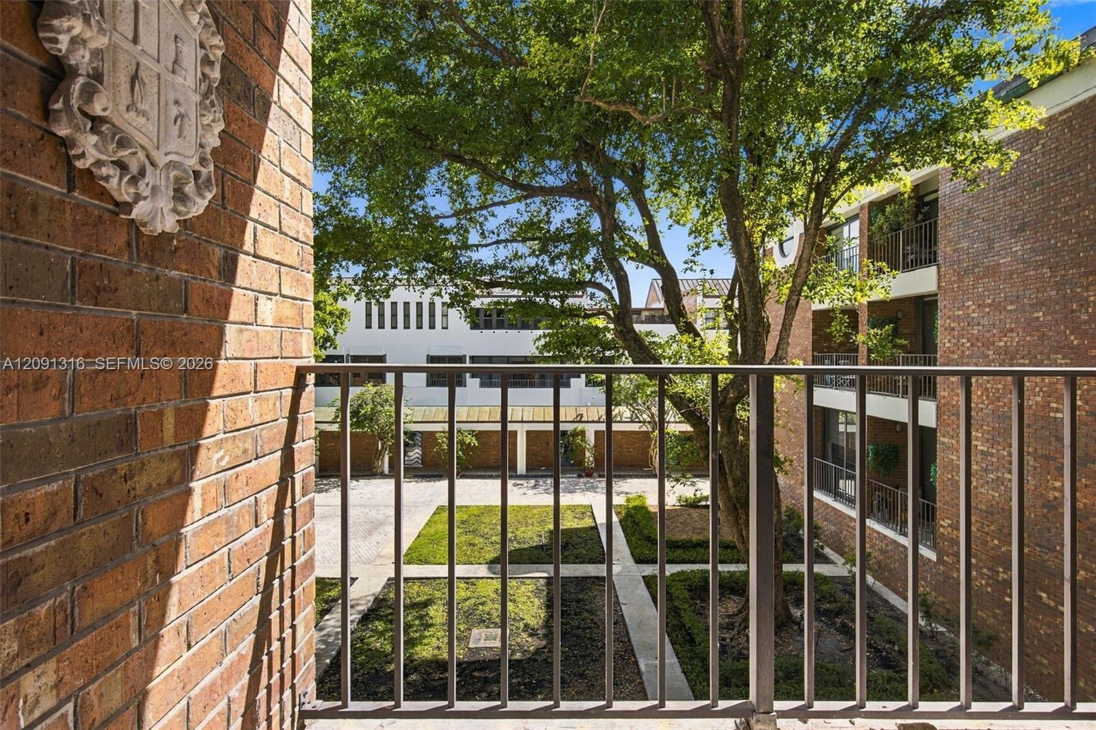 1542 NE Quayside Terrace