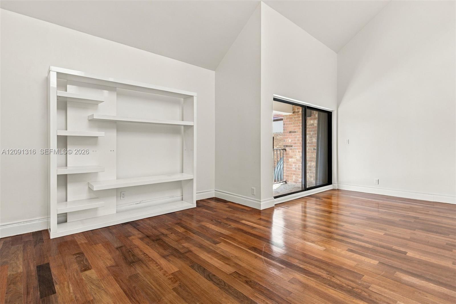 1542 NE Quayside Terrace
