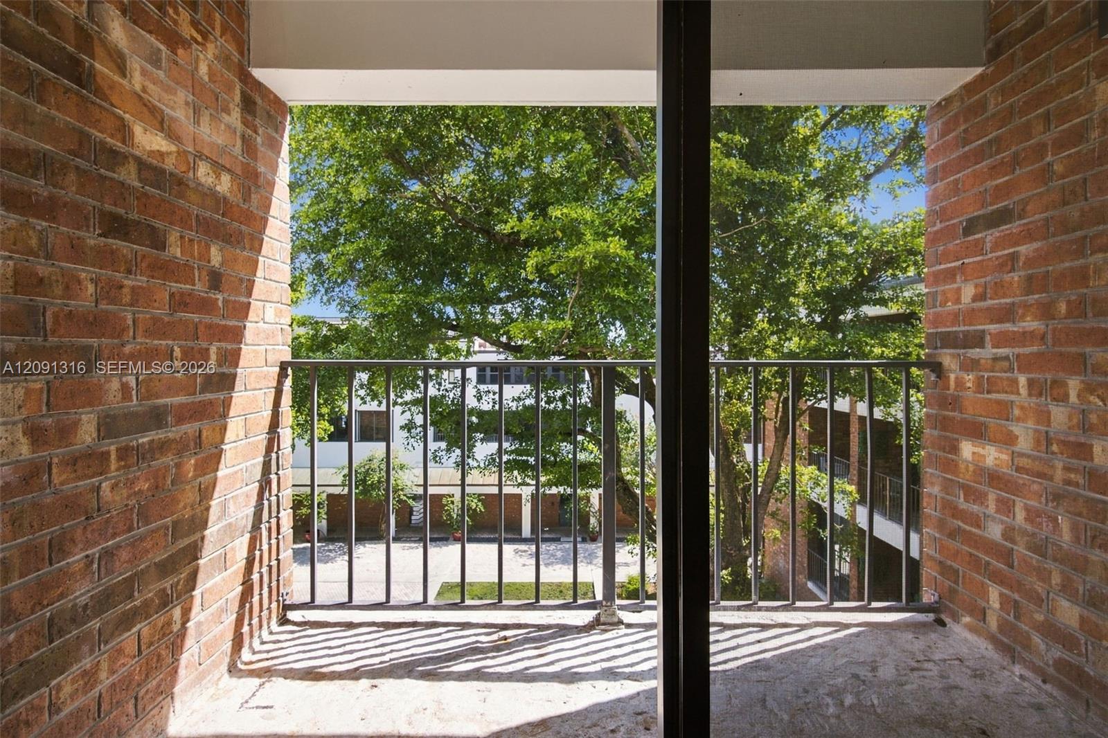 1542 NE Quayside Terrace